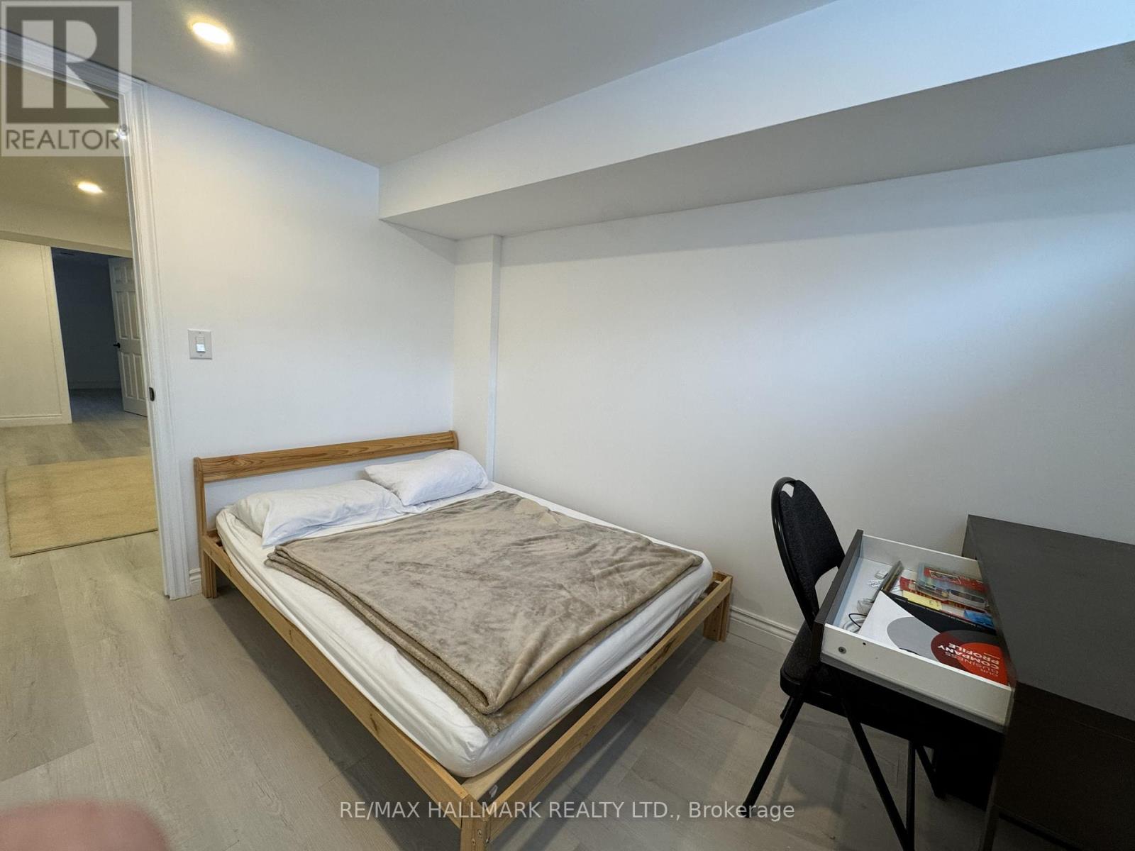 6 Bailey Crescent, Aurora, Ontario  L4G 2B3 - Photo 40 - N12659196