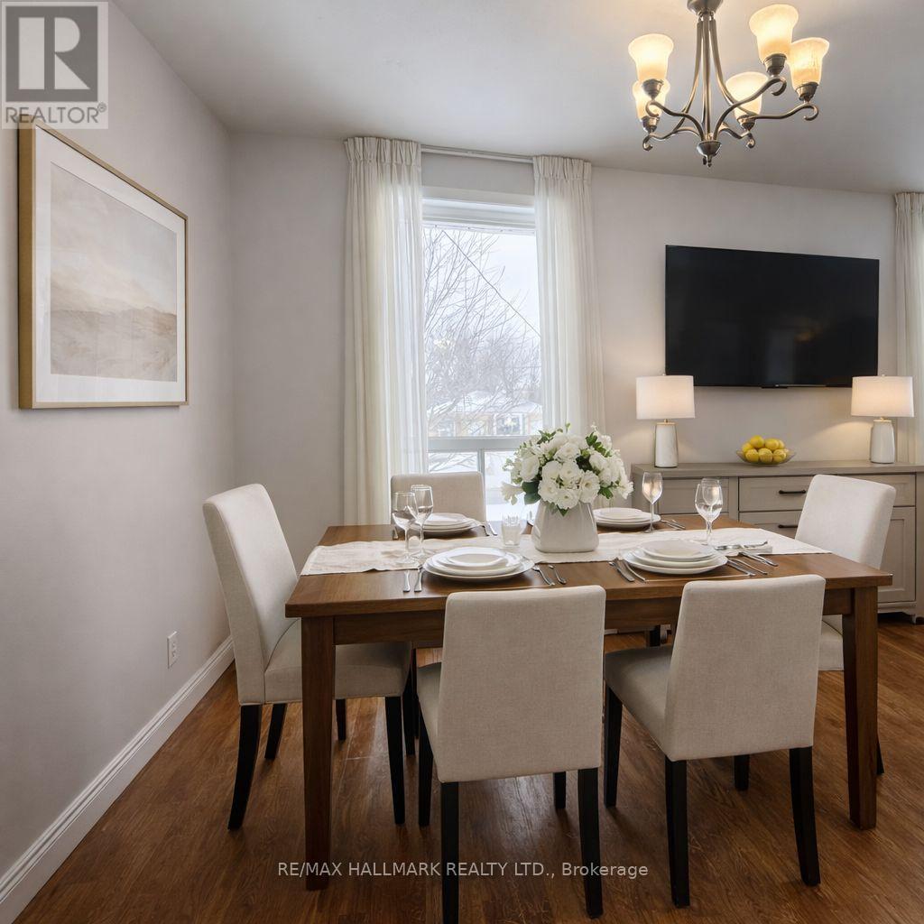 6 Bailey Crescent, Aurora, Ontario  L4G 2B3 - Photo 9 - N12659196