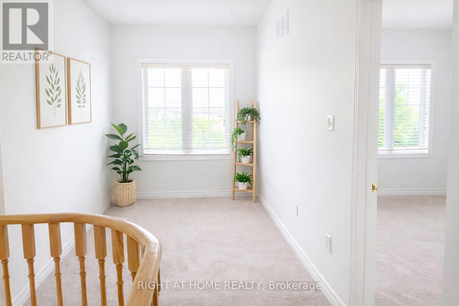 5343 Terry Fox Way, Mississauga, Ontario  L5V 0C5 - Photo 6 - W12659204