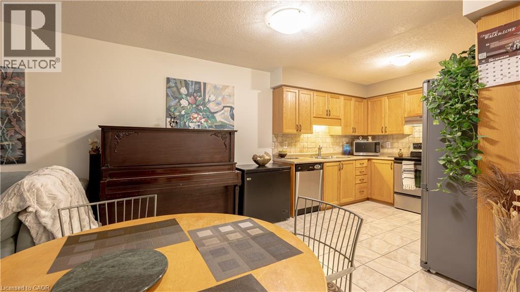 85 Bankside Drive Unit# E34, Kitchener, Ontario  N2N 3M4 - Photo 7 - 40795734