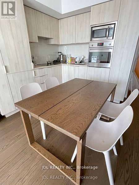 5303 - 11 Wellesley Street W, Toronto, Ontario M4Y 1E8 - Photo 2 - C12659218