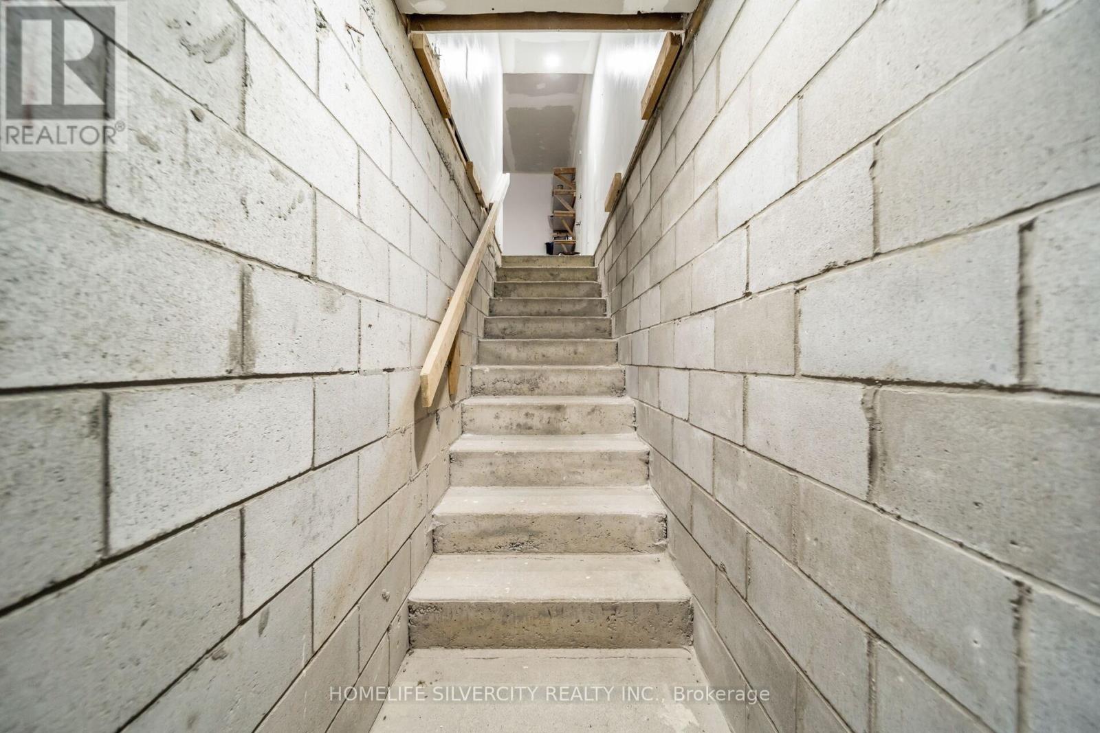 19771 Mountainview Road, Caledon, Ontario L7K 2G7 - Photo 37 - W12645234