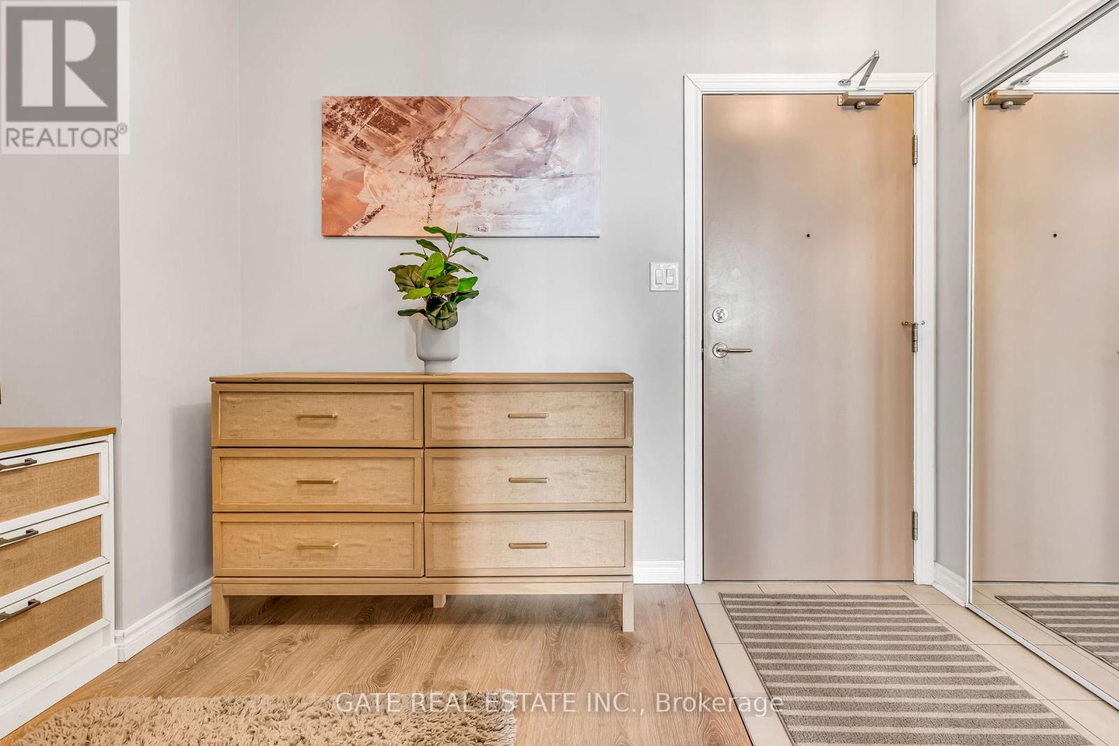 803 - 3525 Kariya Drive, Mississauga, Ontario  L5B 0C2 - Photo 4 - W12659216