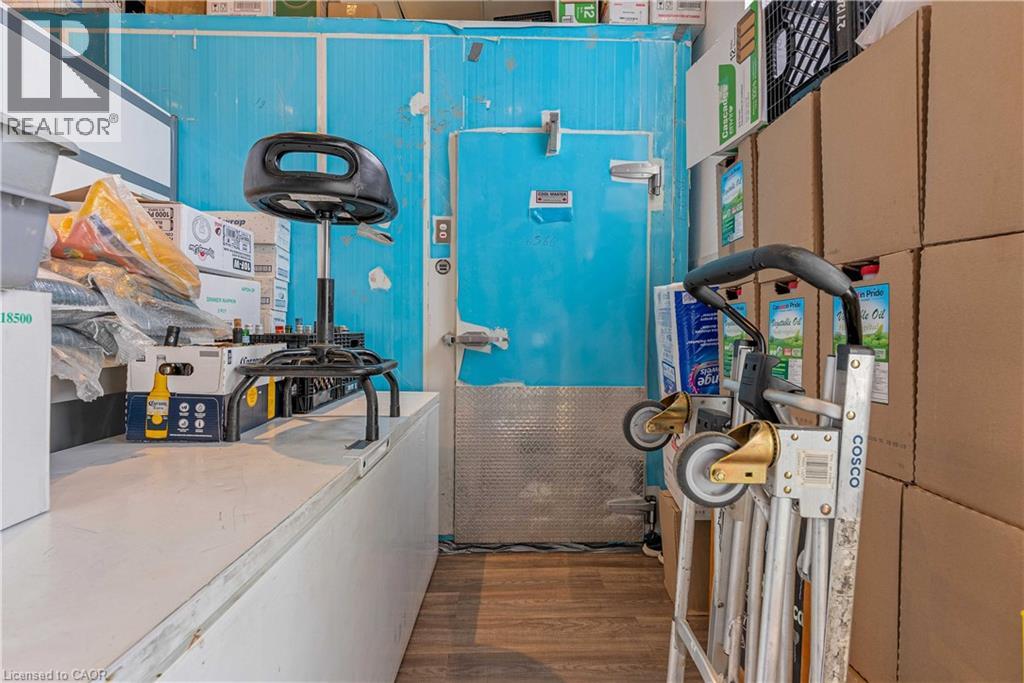 7454 Airport Road Unit# A, Mississauga, Ontario  L4T 2H5 - Photo 18 - 40794896