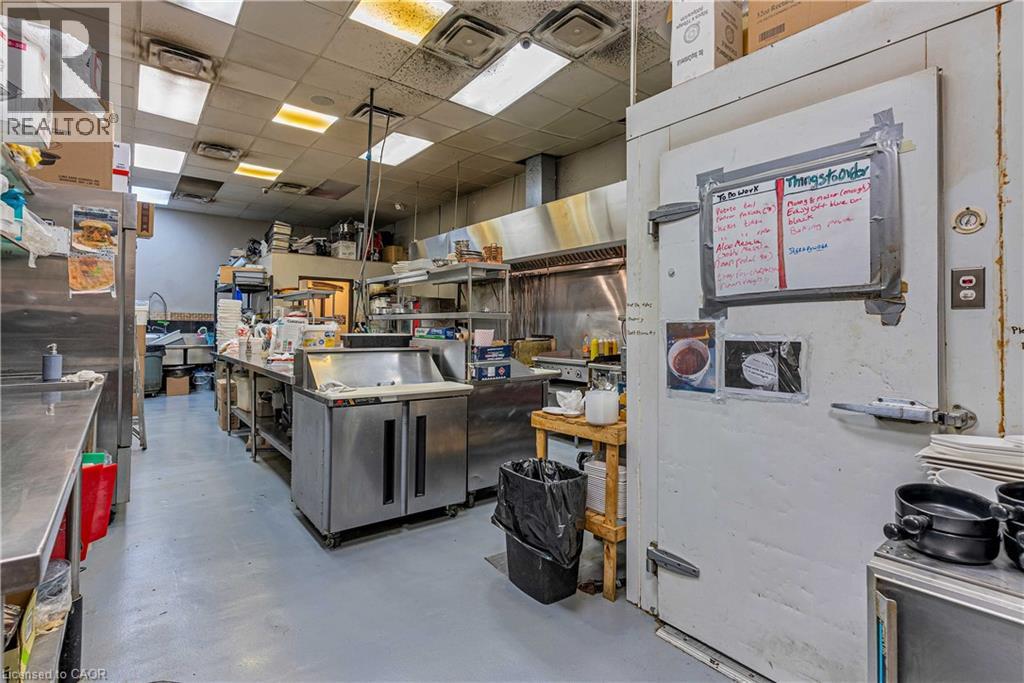 7454 Airport Road Unit# A, Mississauga, Ontario  L4T 2H5 - Photo 6 - 40794896