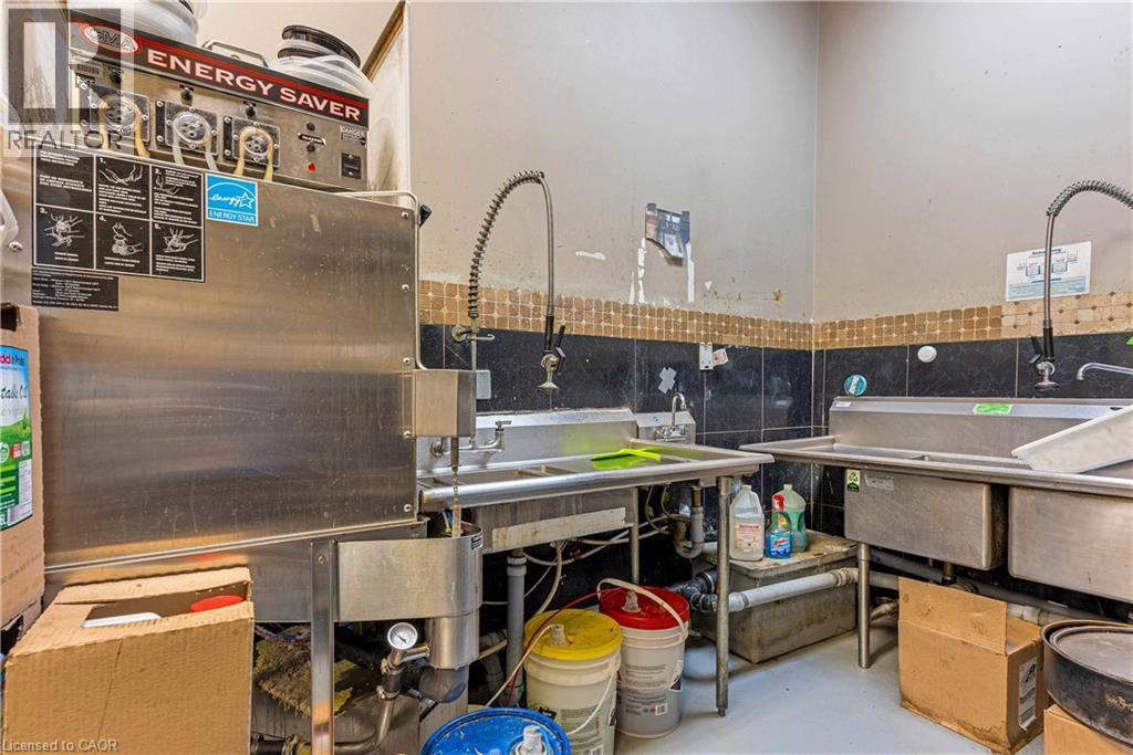 7454 Airport Road Unit# A, Mississauga, Ontario  L4T 2H5 - Photo 15 - 40794896