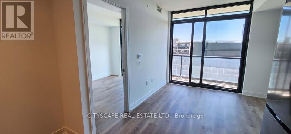 1007 - 86 Dundas Street E, Mississauga, Ontario  L5A 0B1 - Photo 8 - W12658984