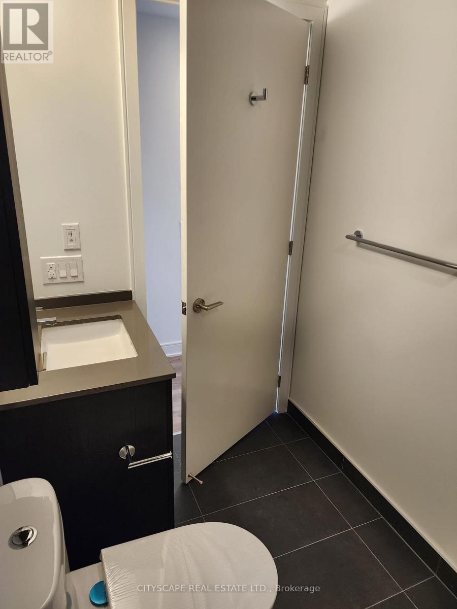 1007 - 86 Dundas Street E, Mississauga, Ontario  L5A 0B1 - Photo 23 - W12658984