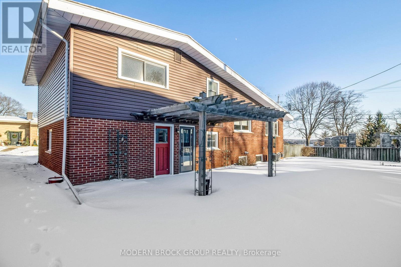 2 Woodlawn Place, Brockville, Ontario  K6V 2Z2 - Photo 44 - X12659206