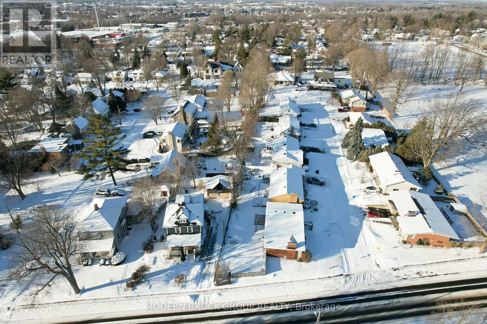 2 Woodlawn Place, Brockville, Ontario  K6V 2Z2 - Photo 48 - X12659206