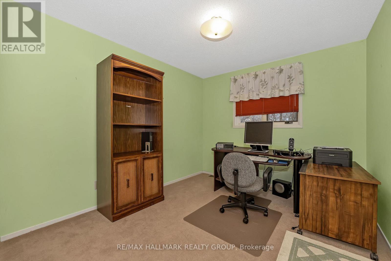 1835 Windflower Way, Ottawa, Ontario  K1C 5Z8 - Photo 22 - X12659246