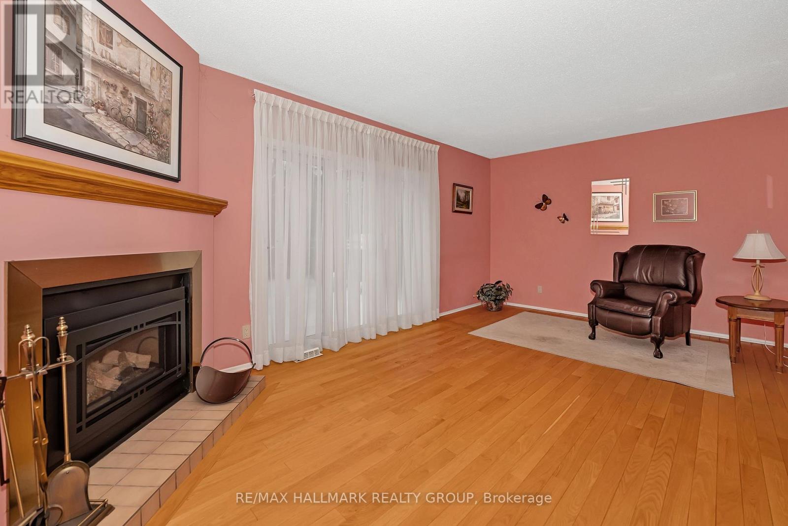 1835 Windflower Way, Ottawa, Ontario  K1C 5Z8 - Photo 8 - X12659246