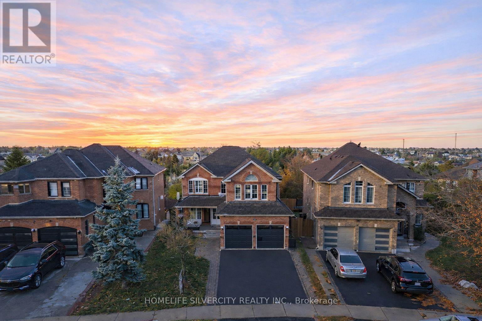 16 CORALREEF CRESCENT, Brampton, Ontario