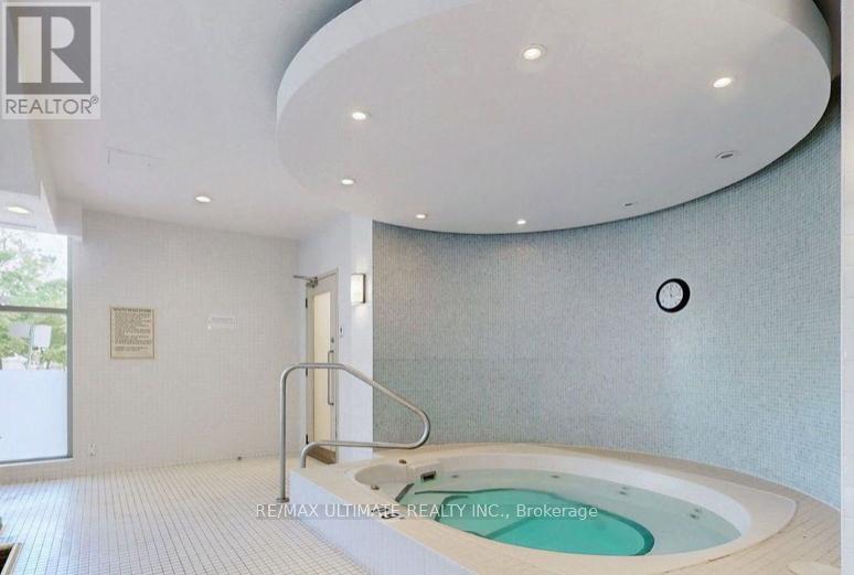 720 - 230 Queens Quay W, Toronto, Ontario  M5J 2Y7 - Photo 17 - C12592132