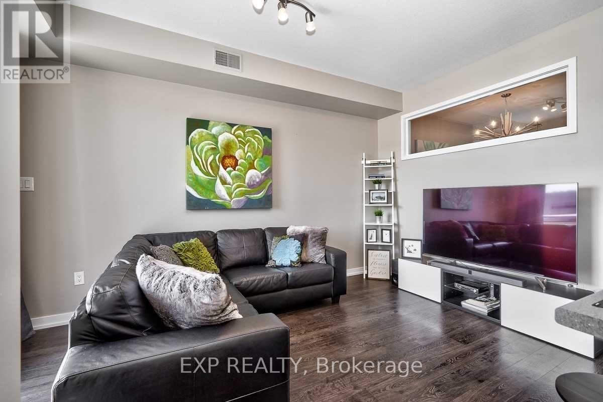 #211 - 520 North Service Road, Grimsby, Ontario  L3M 0C9 - Photo 8 - X12659248