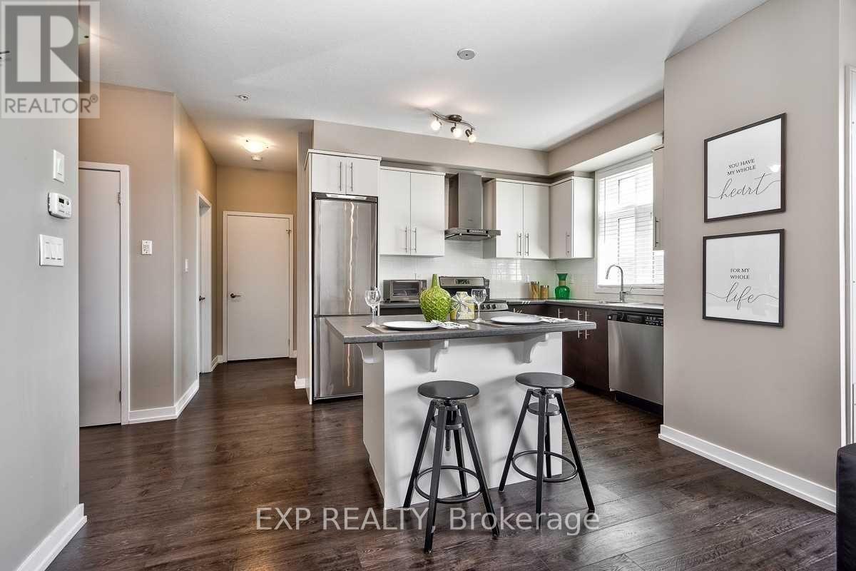 211 - 520 North Service Road, Grimsby, Ontario  L3M 0C9 - Photo 10 - X12659256