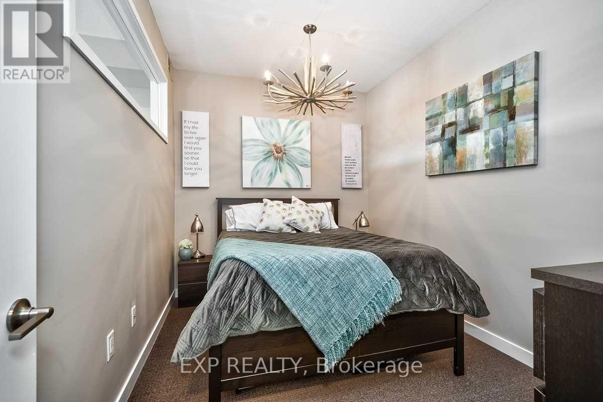 211 - 520 North Service Road, Grimsby, Ontario  L3M 0C9 - Photo 17 - X12659256