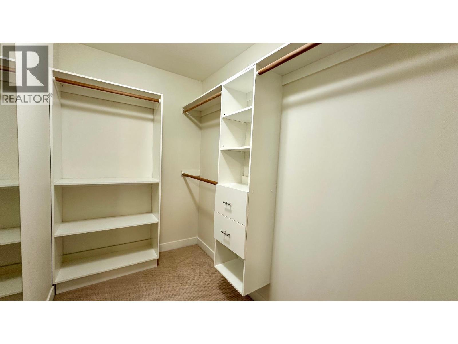 Listing Picture 15 of 23 : 5 5660 BLUNDELL ROAD, Richmond / 烈治文 - 魯藝地產 Yvonne Lu Group - MLS Medallion Club Member