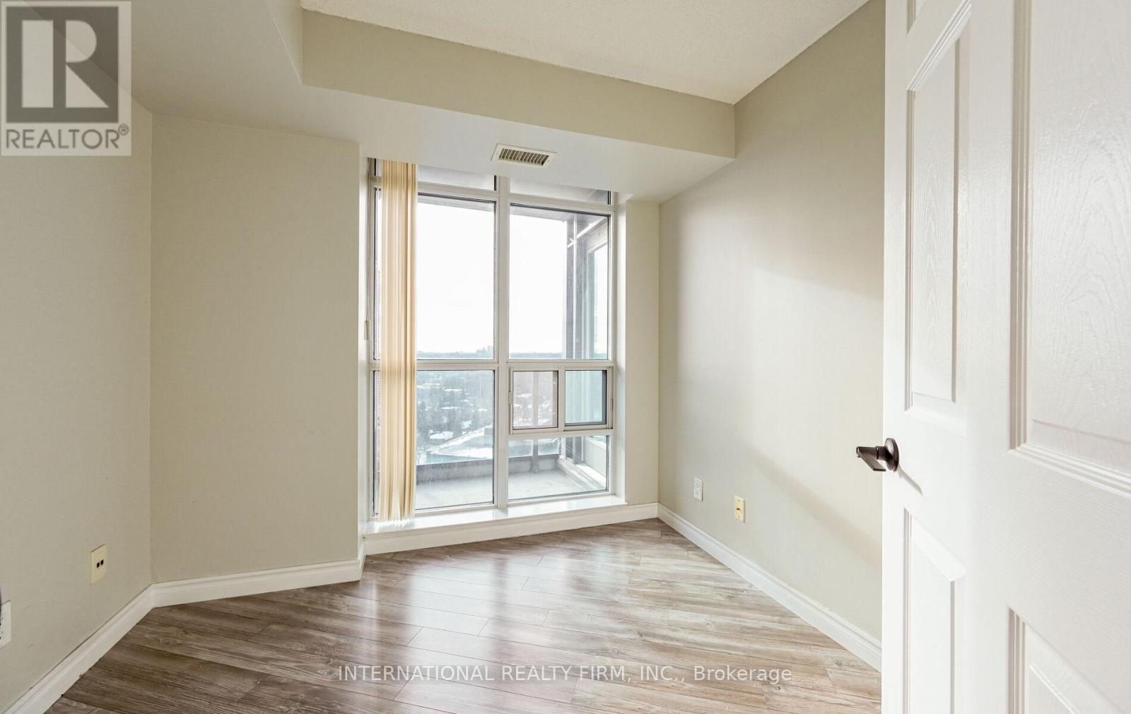 2205 - 28 Harrison Garden Boulevard, Toronto, Ontario  M2N 7B5 - Photo 17 - C12659260