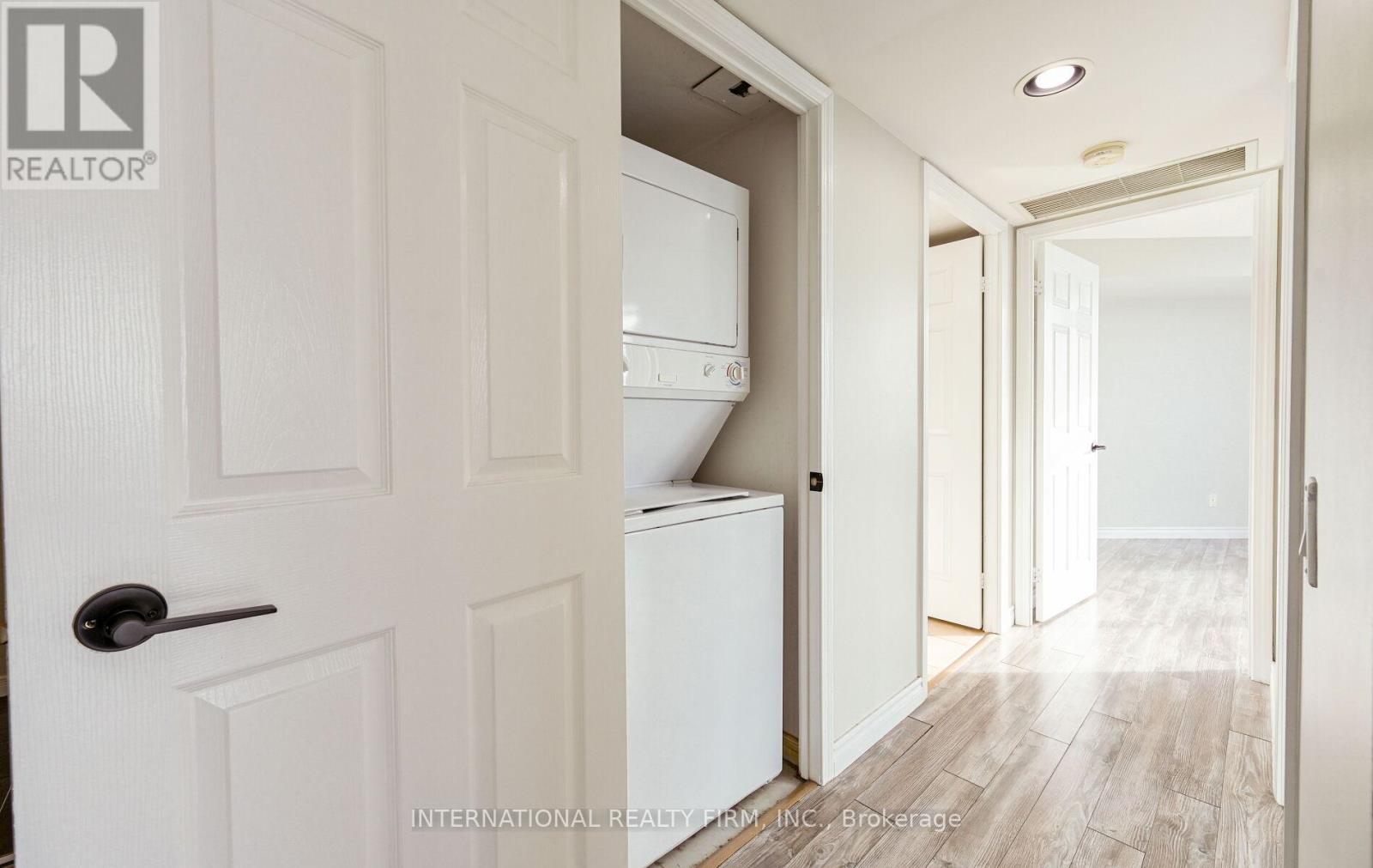 2205 - 28 Harrison Garden Boulevard, Toronto, Ontario  M2N 7B5 - Photo 23 - C12659260