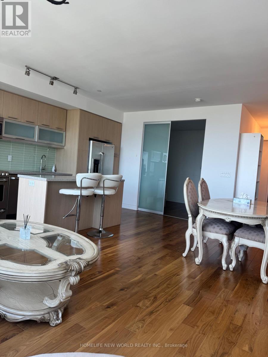 7505 - 388 Yonge Street, Toronto, Ontario  M5B 0A4 - Photo 4 - C12659270