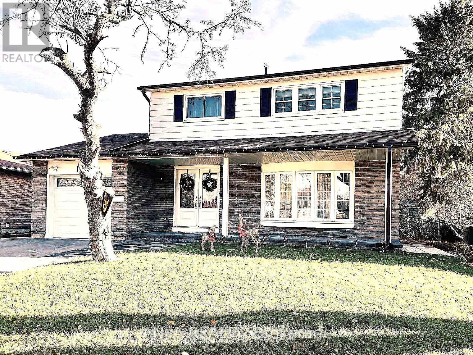 17 Boundy Crescent, Toronto, Ontario  M1W 2E3 - Photo 1 - E12659266