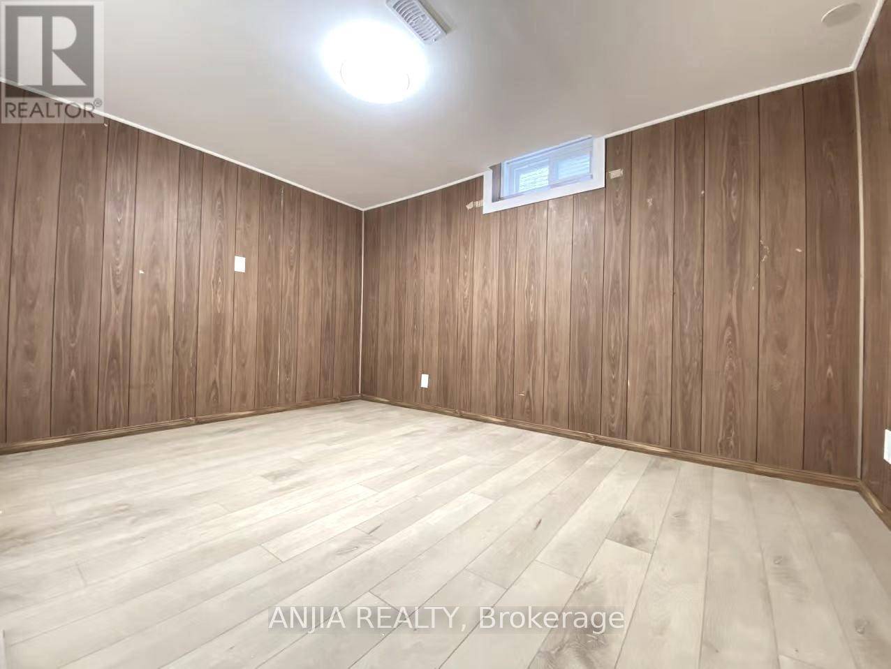 17 Boundy Crescent, Toronto, Ontario  M1W 2E3 - Photo 8 - E12659266