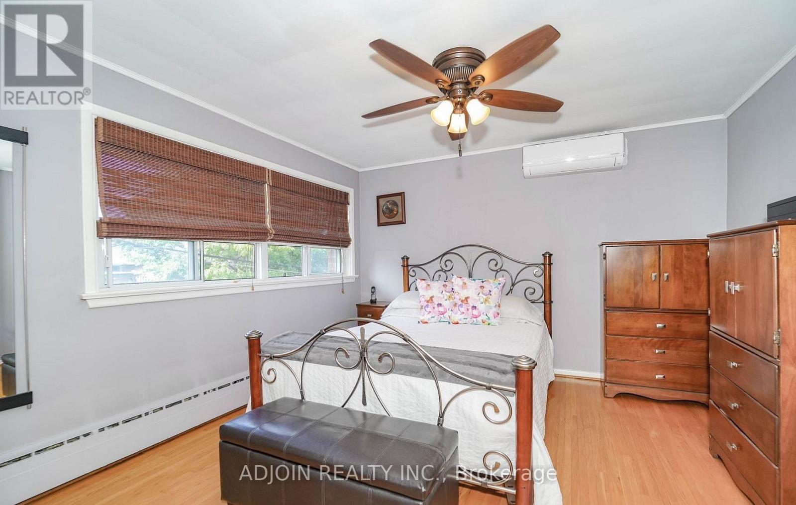 84 Lowcrest Boulevard, Toronto, Ontario  M1T 1K5 - Photo 5 - E12659268