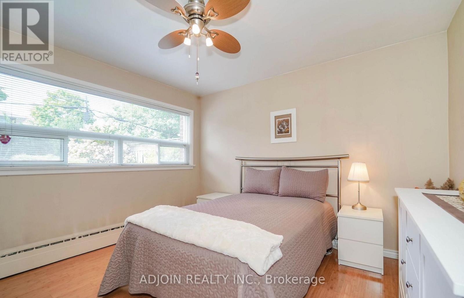 84 Lowcrest Boulevard, Toronto, Ontario  M1T 1K5 - Photo 7 - E12659268