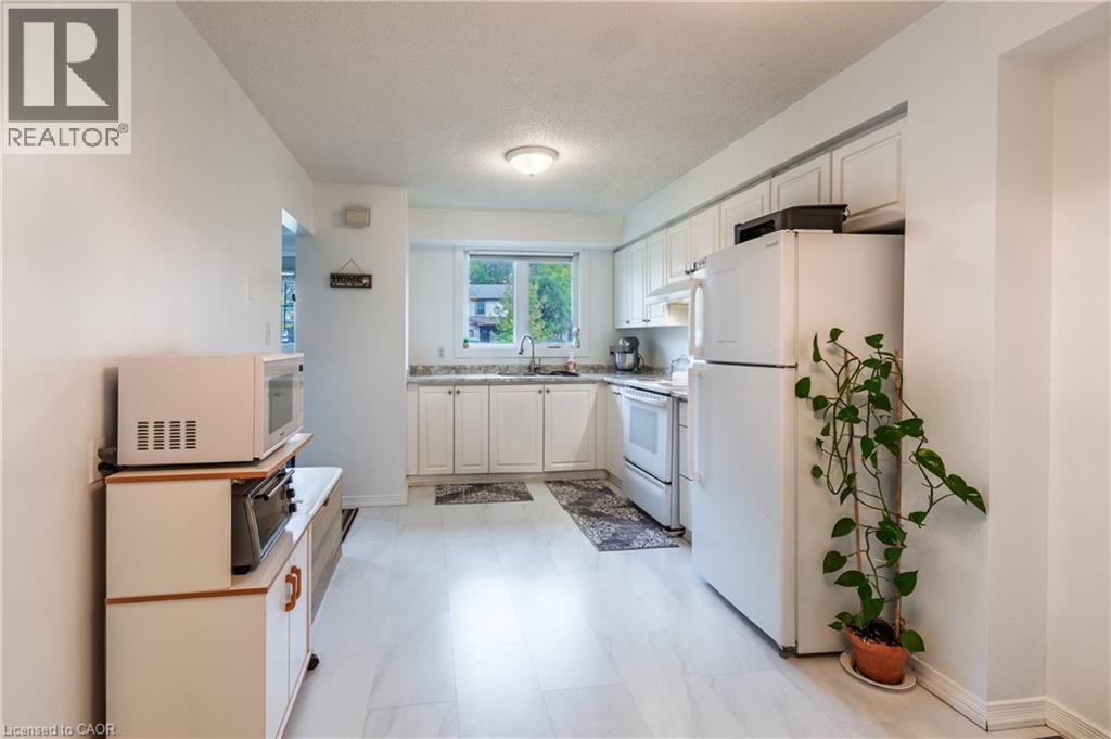 445 Pioneer Drive Unit# 4, Kitchener, Ontario  N2P 1L8 - Photo 9 - 40795654