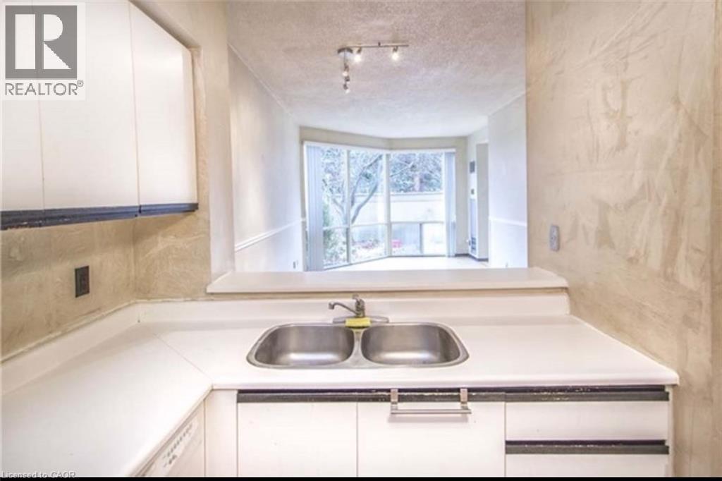 2261 W Lake Shore Boulevard W Unit# 113, Etobicoke, Ontario  M8V 3X1 - Photo 8 - 40795673