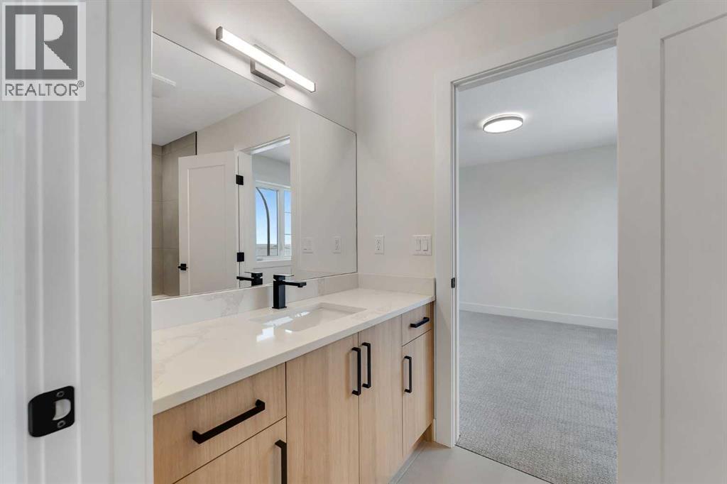 35 North Bridges Glen, Langdon, Alberta  T0J 1X3 - Photo 27 - A2274359