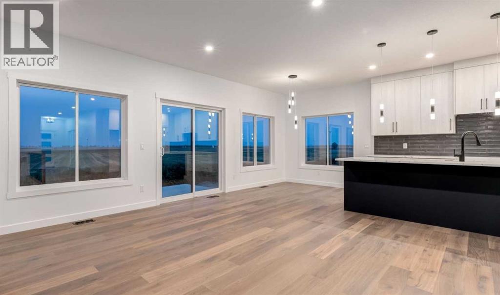 232 Red Tail Ridge Se, High River, Alberta  T1V 0J8 - Photo 5 - A2256121