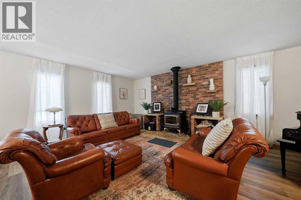 165, 35109 Range Road 25, Rural Red Deer County, Alberta  T4G 0K3 - Photo 11 - A2276020