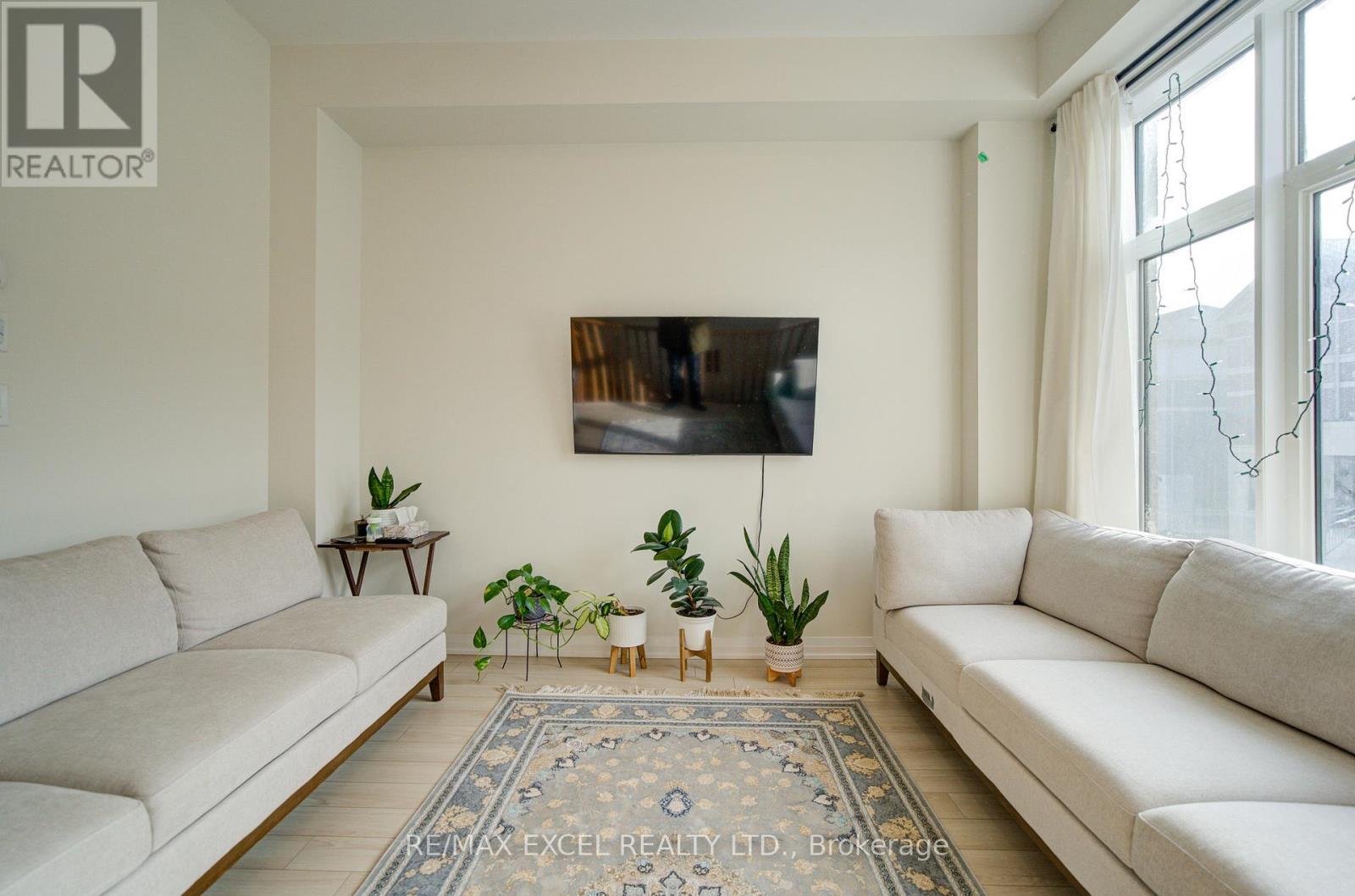 31 Millman Lane, Richmond Hill, Ontario  L4S 0P8 - Photo 6 - N12658970