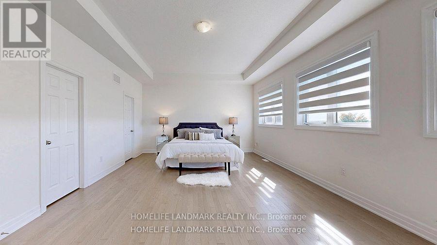 16 Slater Court, East Gwillimbury, Ontario  L9N 0P8 - Photo 10 - N12659272