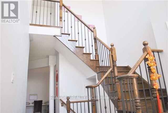 180 Harvest Hills Boulevard, East Gwillimbury, Ontario  L9N 0C1 - Photo 3 - N12659286