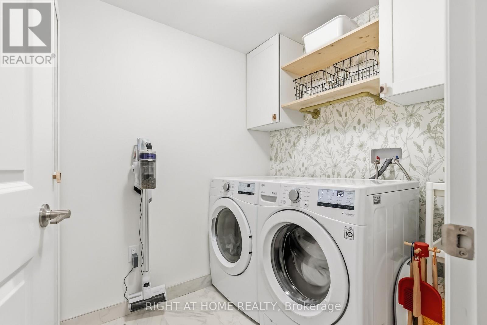 375 Thimbleweed Court, Milton, Ontario  L9E 1T3 - Photo 25 - W12659284