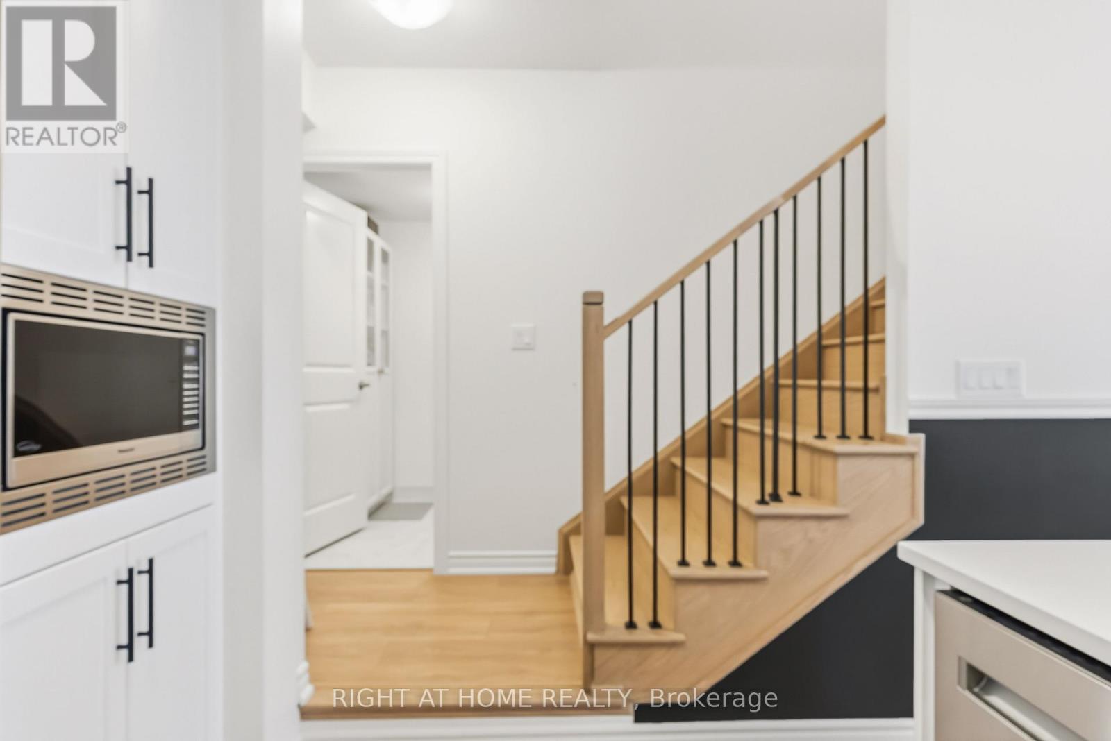 375 Thimbleweed Court, Milton, Ontario  L9E 1T3 - Photo 27 - W12659284