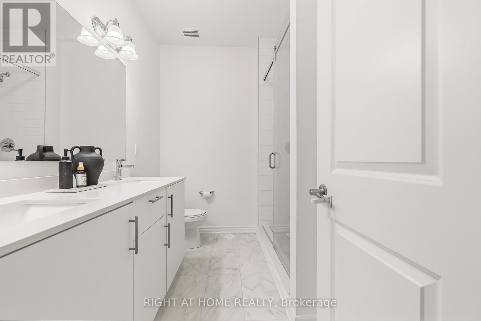 375 Thimbleweed Court, Milton, Ontario  L9E 1T3 - Photo 33 - W12659284