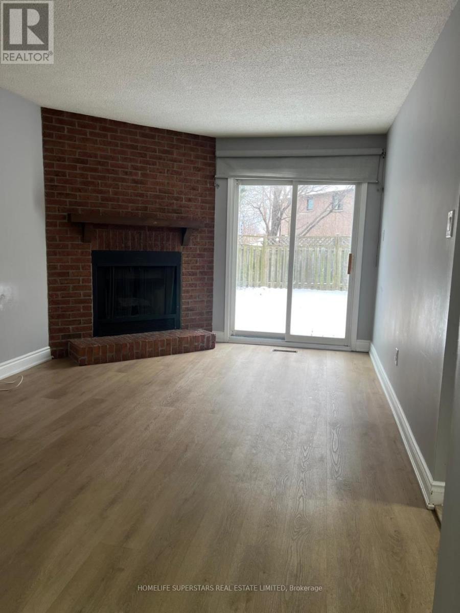 3436 Dovetail Mews, Mississauga, Ontario  L5L 5E4 - Photo 11 - W12659288