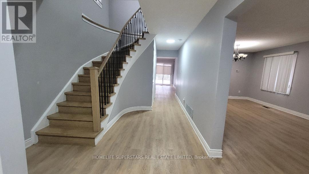 3436 Dovetail Mews, Mississauga, Ontario  L5L 5E4 - Photo 23 - W12659288