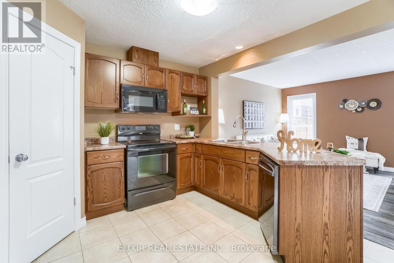 44 Acker Street, Guelph, Ontario  N1E 0G1 - Photo 13 - X12659280