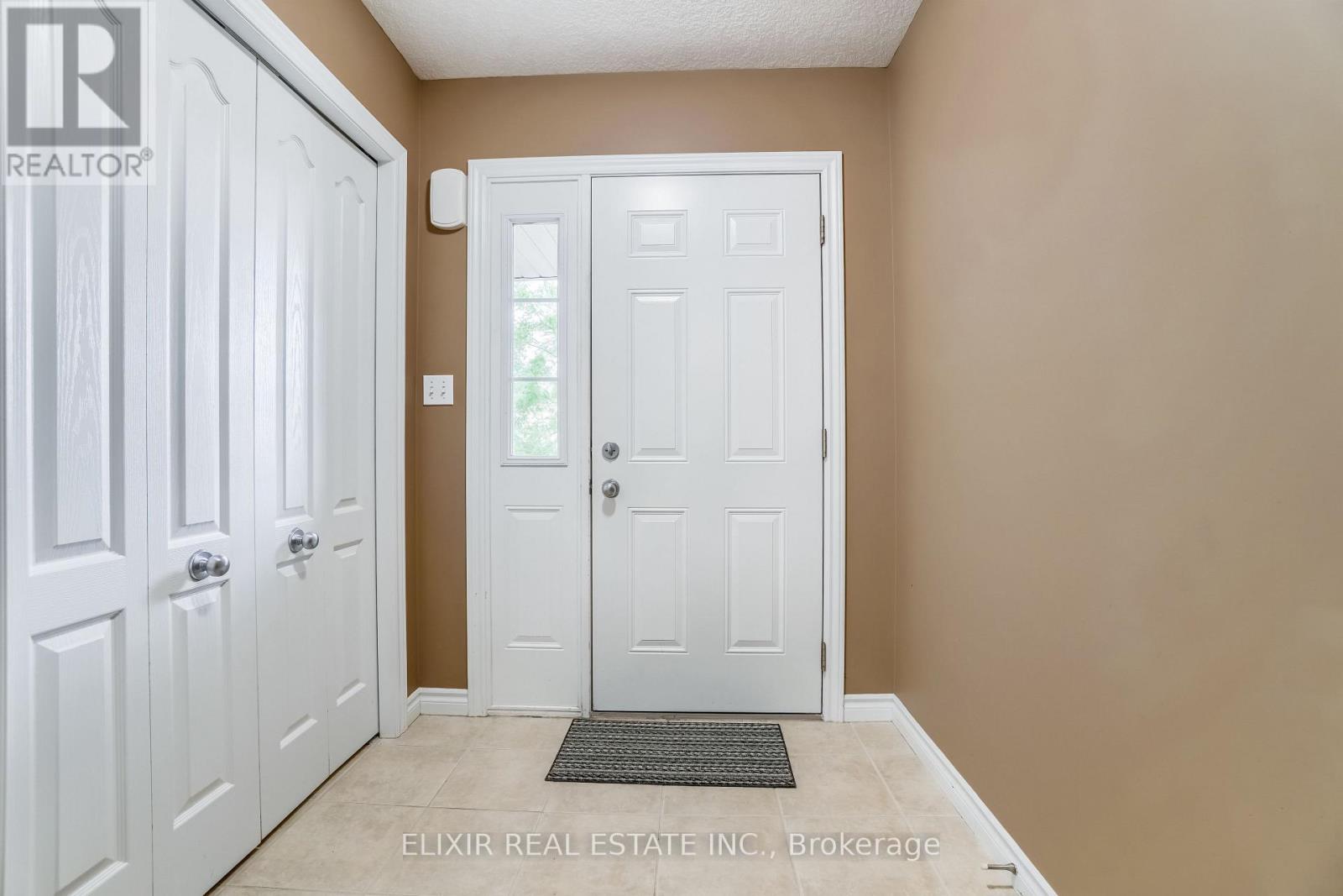 44 Acker Street, Guelph, Ontario  N1E 0G1 - Photo 6 - X12659280