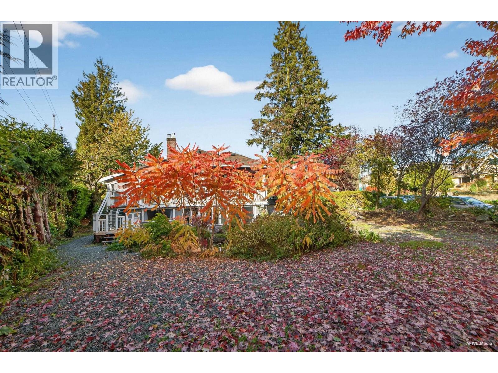 7561 Angus Drive, Vancouver, British Columbia  V6P 5K1 - Photo 33 - R3067463