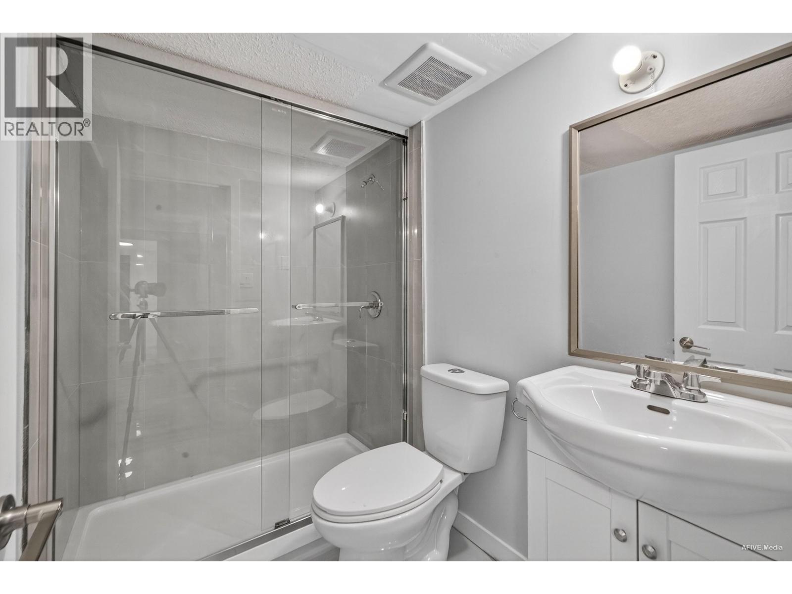 7561 Angus Drive, Vancouver, British Columbia  V6P 5K1 - Photo 26 - R3067463