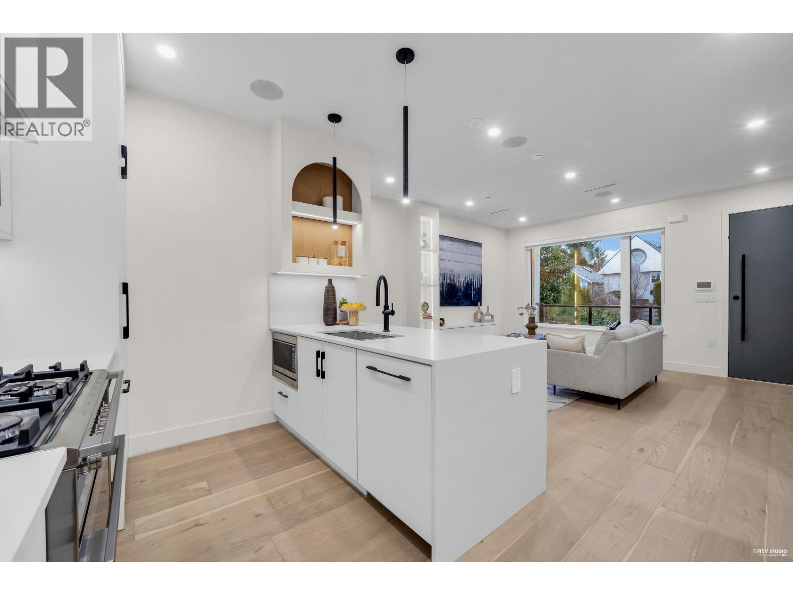 1 65 E King Edward Avenue, Vancouver, British Columbia  V5V 2B8 - Photo 11 - R3075015