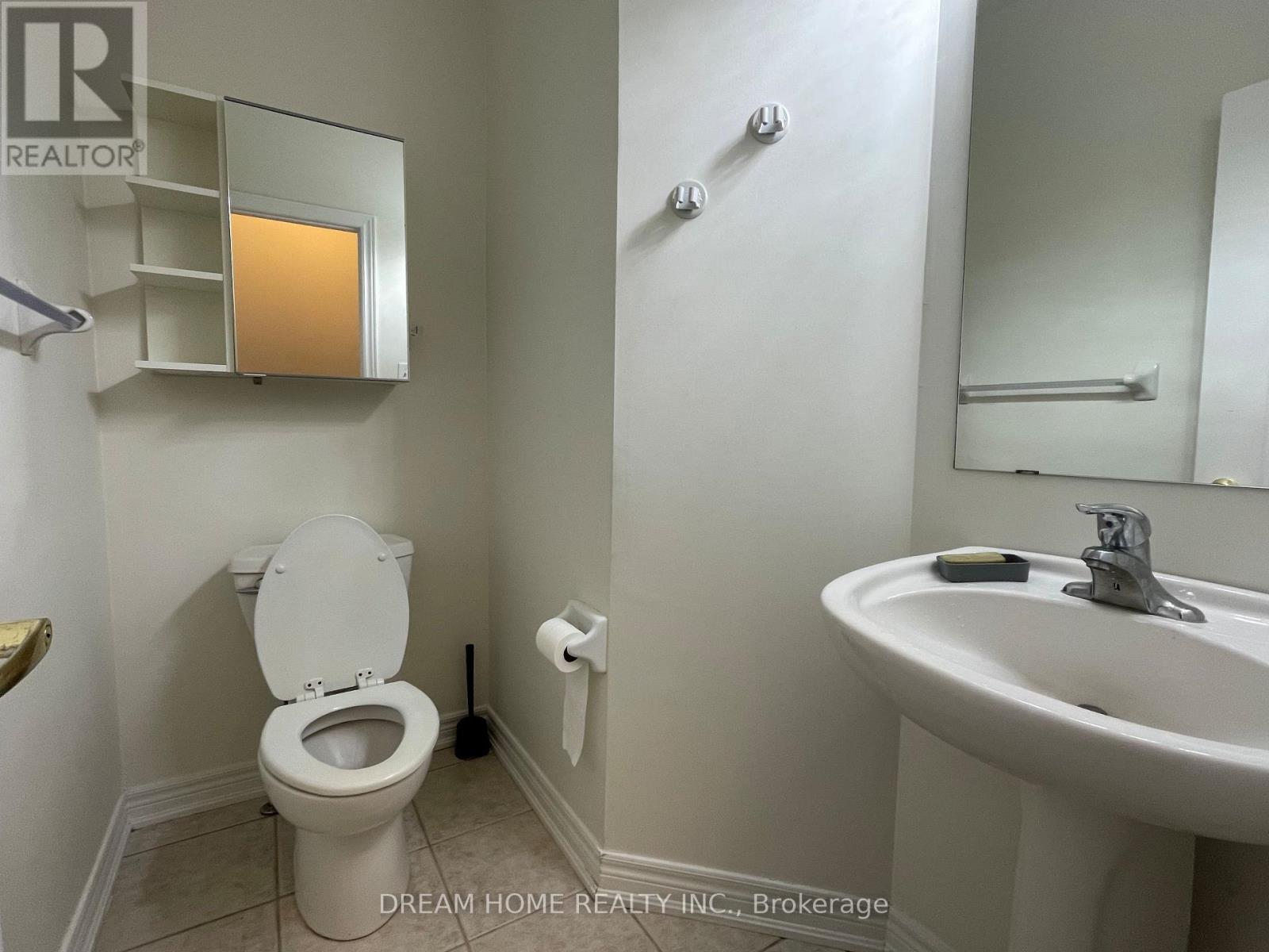 8 Mimosa Street, Markham, Ontario  L6E 1E1 - Photo 6 - N12659294