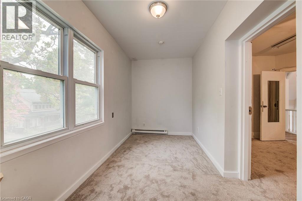 19 Schneider Avenue, Kitchener, Ontario  N2G 1K7 - Photo 17 - 40789164