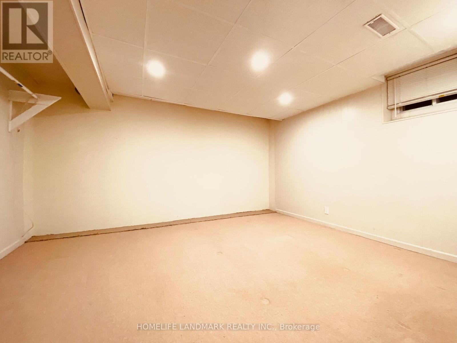 Lower - 640 Netherton Crescent, Mississauga, Ontario  L4Y 2M4 - Photo 9 - W12632820